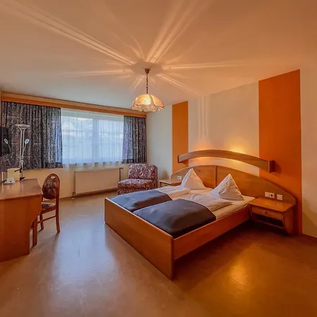 Stierschneider's Weinhotel Wachau & Wiazhaus 3*