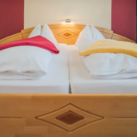 Stierschneider's Weinhotel Wachau & Wiazhaus Hotell