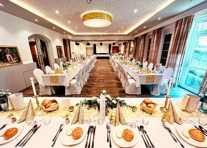 Hotel Stierschneider's Weinhotel Wachau & Wiazhaus