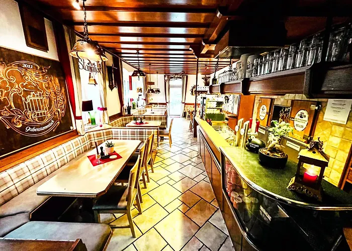 Stierschneider's Weinhotel Wachau & Wiazhaus Spitz an der Donau