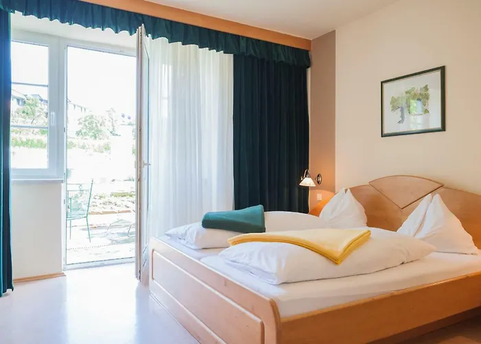 Stierschneider's Weinhotel Wachau & Wiazhaus